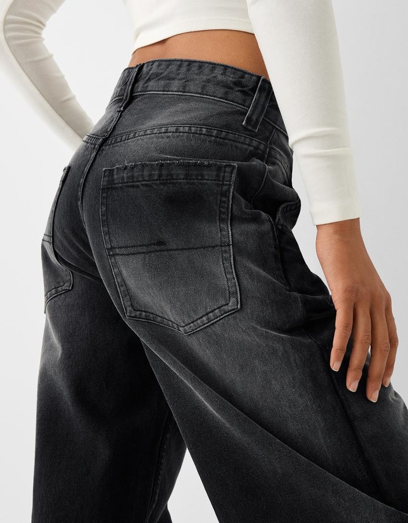 BLACK JEANS SKATER
