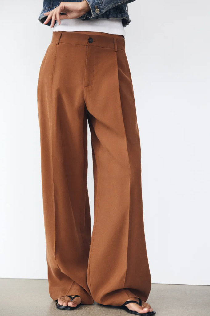 PANTALÓN FLUIDO PINZAS