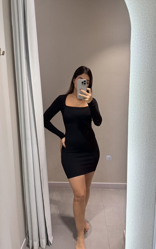 VESTIDO CUELLO CUADRADO