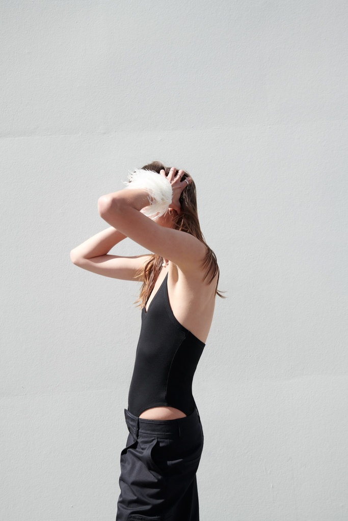 BODY ESPALDA DESCUBIERTA (M)