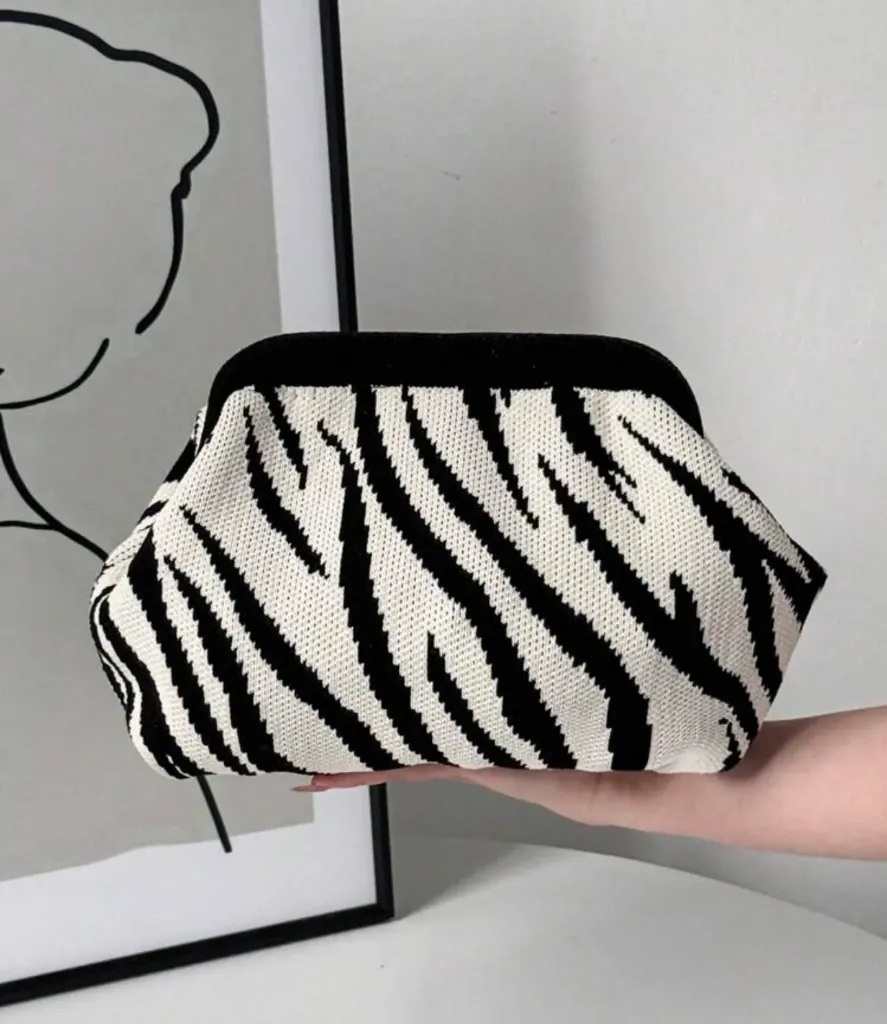 BOLSO DE MANO CEBRA