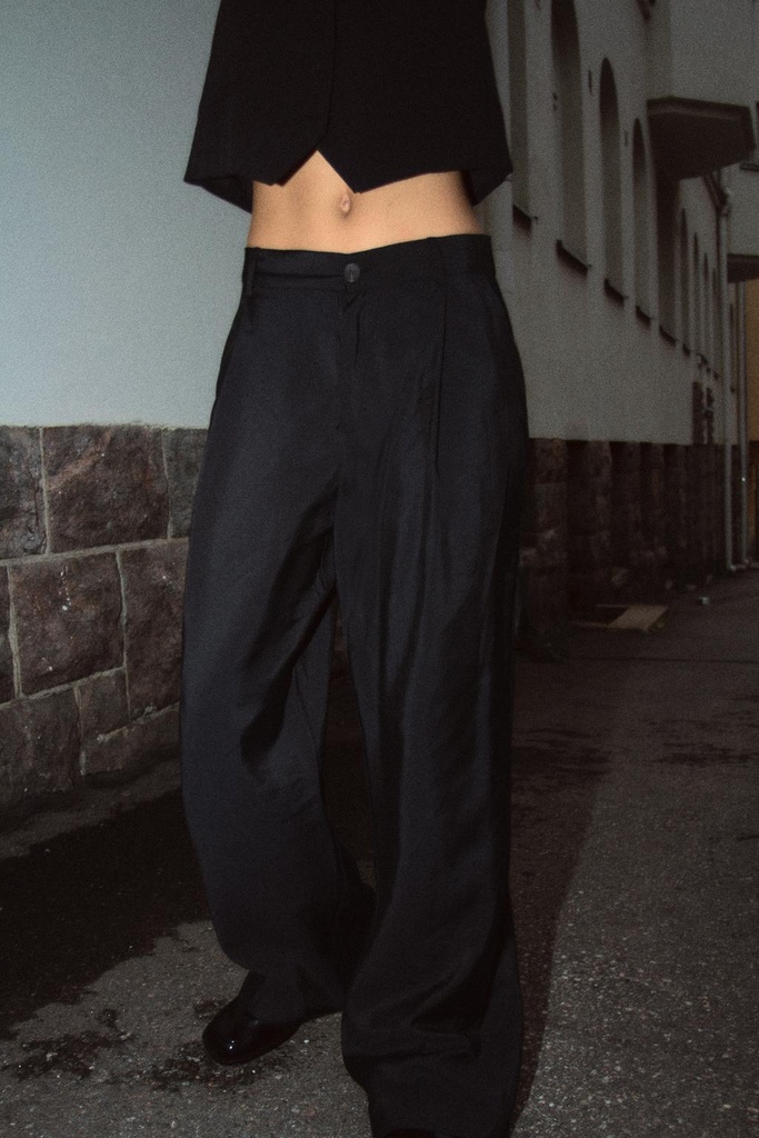 PANTALON FLUIDO PINZAS