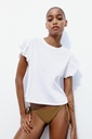 CAMISETA CON VOLANTES