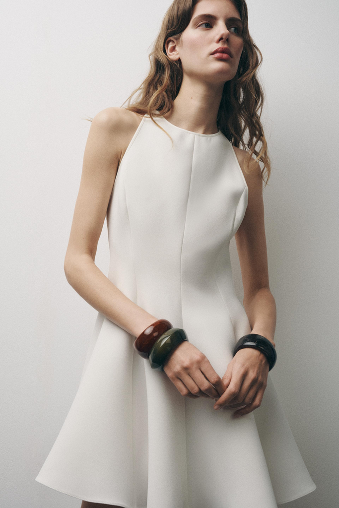 VESTIDO HALTER GODETS ZW COLLECTION
