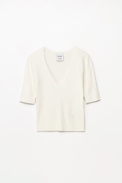 CAMISETA PICO CANALE HUESO