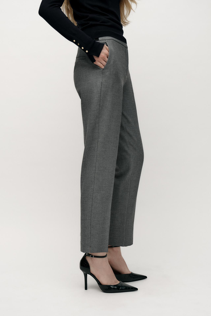 PANTALÓN TOBILLERO SOFT GRIS PERLA