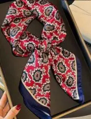 PANUELO ROJO