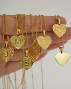 CADENA FINA LETRA DIJE CORAZON