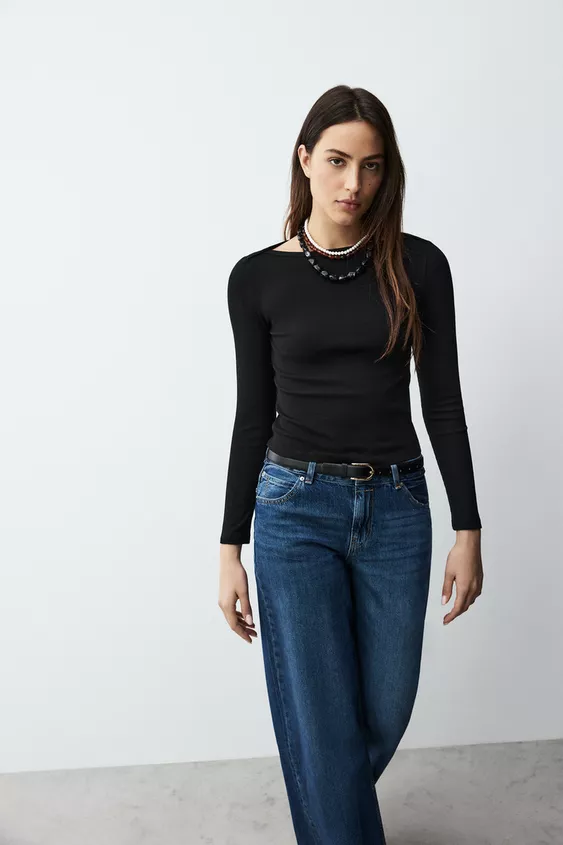 TOP CUELLO BARCO
