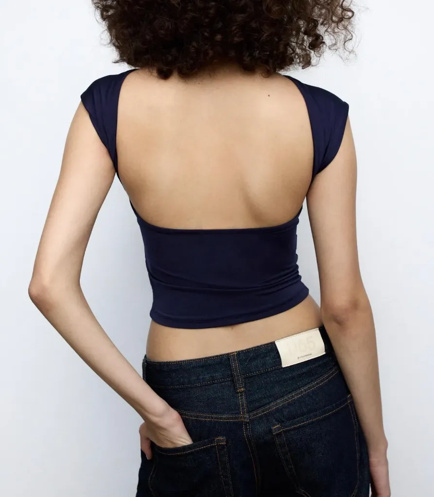 CAMISETA ESPALDA DESCUBIERTA (M)