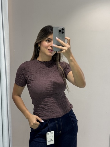 TOP TEXTURA MARRON 